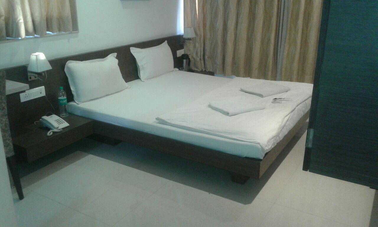 Sai Saya-Nashik Road Hotel Luaran gambar