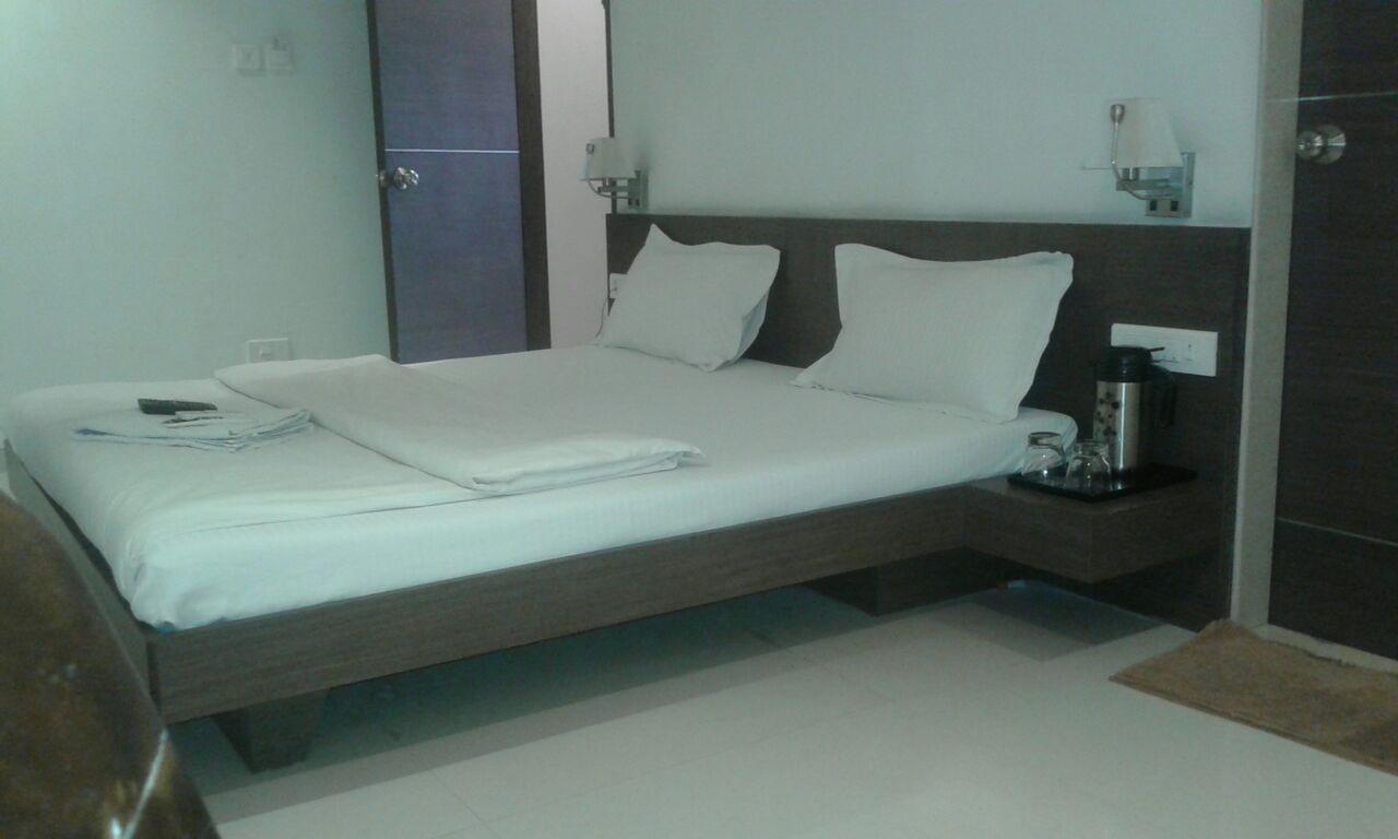 Sai Saya-Nashik Road Hotel Luaran gambar